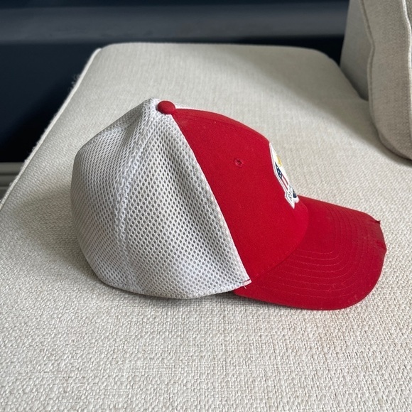 2016 Ryder Cup Hat - Picture 5 of 6